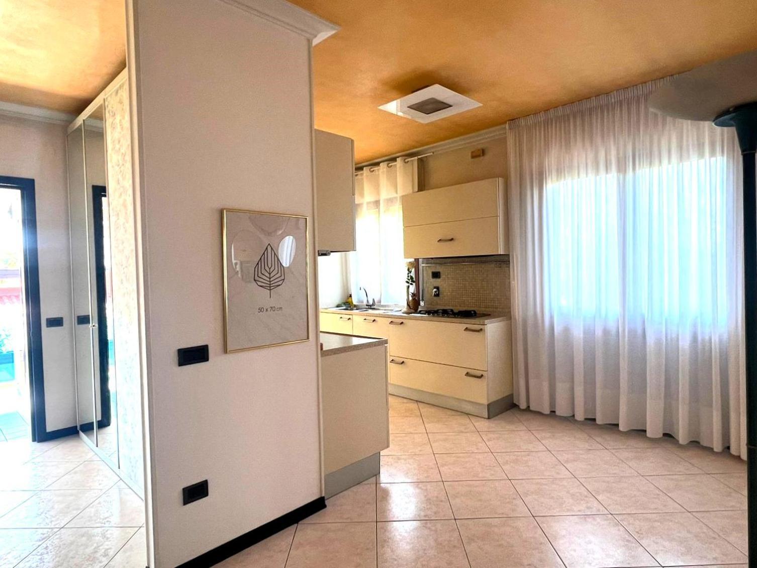 Appartamento Splendido Attico a Due Passi da Via Bafile Lido di Jesolo Esterno foto