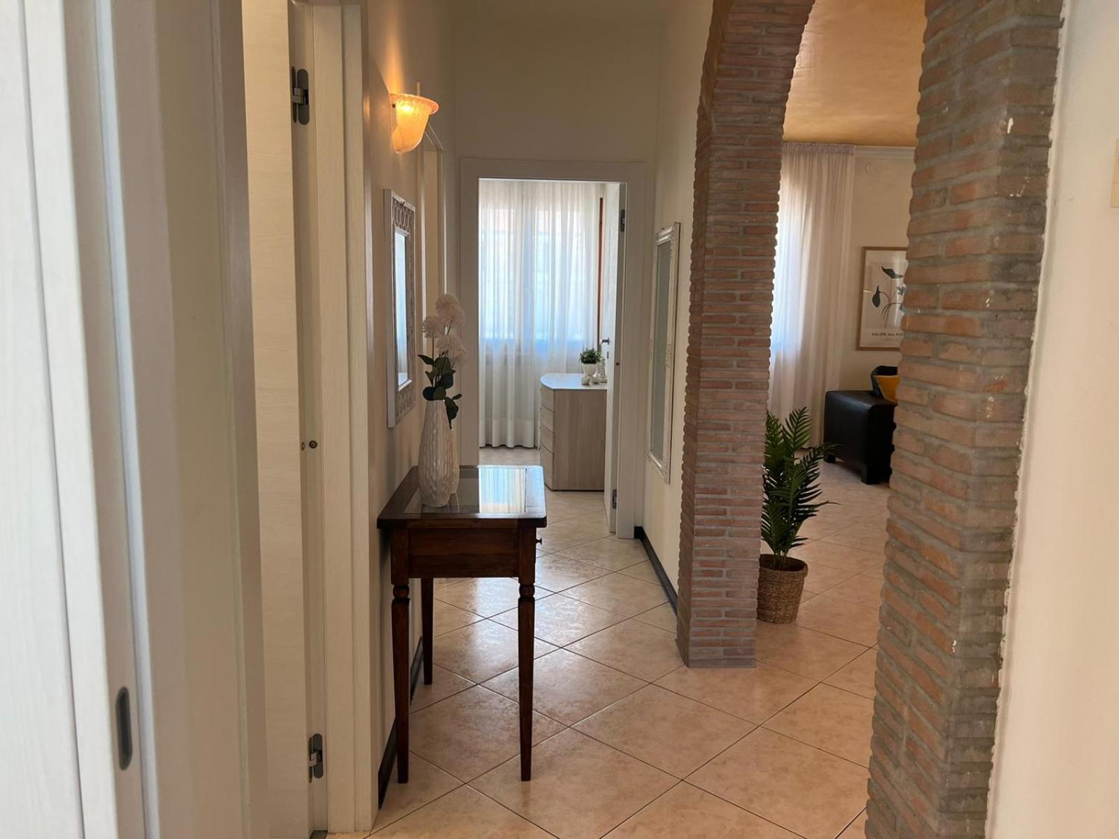 Appartamento Splendido Attico a Due Passi da Via Bafile Lido di Jesolo Esterno foto