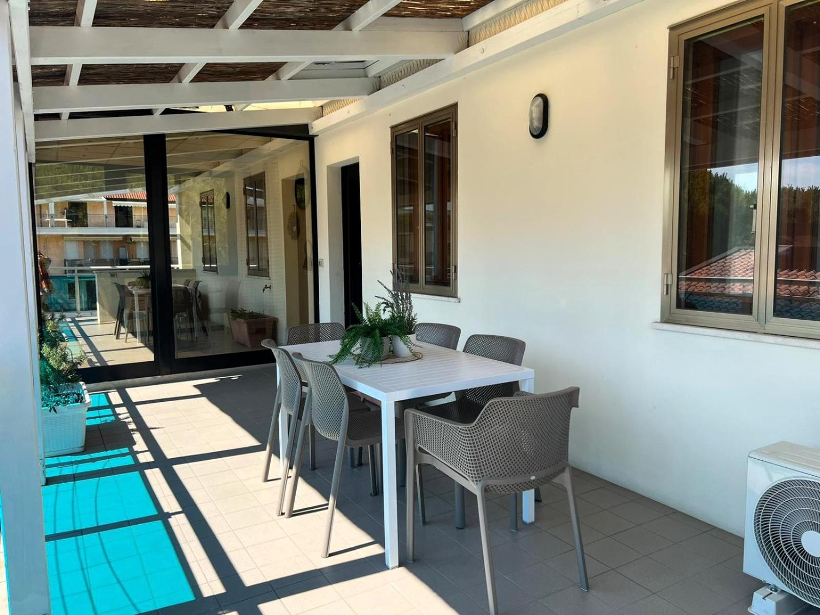 Appartamento Splendido Attico a Due Passi da Via Bafile Lido di Jesolo Esterno foto