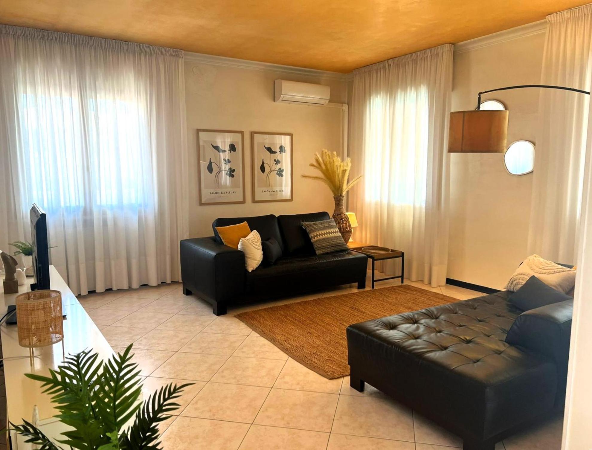 Appartamento Splendido Attico a Due Passi da Via Bafile Lido di Jesolo Esterno foto
